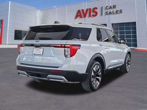 Used 2025 Ford Explorer Platinum w/ LUX Leather Package image 6