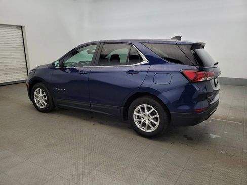 Used 2023 Chevrolet Equinox LT w/ Driver Convenience Package image 3