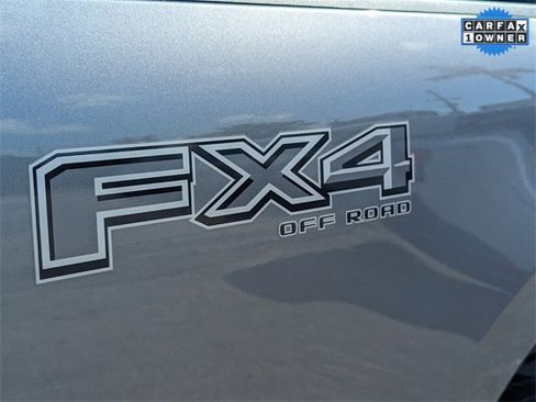 Used 2024 Ford F250 Lariat w/ Black Appearance Package image 15