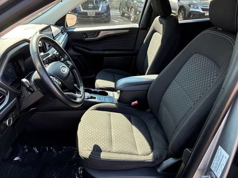 Used 2024 Ford Escape Active AWD/4WD image 17