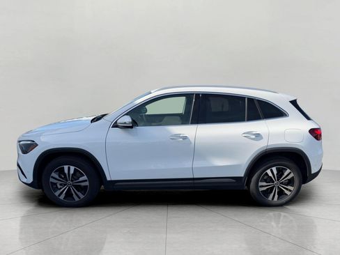 Used 2025 Mercedes-Benz GLA 250 4MATIC image 5