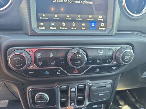 Used 2022 Jeep Wrangler Unlimited Rubicon 4xe w/ Steel Bumper Group image 22