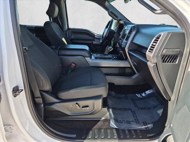 Used 2016 Ford F150 XLT w/ Equipment Group 302A Luxury AWD/4WD image 18