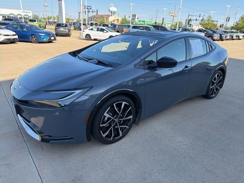 Used 2024 Toyota Prius Prime Premium w/ Advanced Technology Package FWD image 2