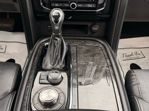 Used 2021 INFINITI QX80 Luxe AWD/4WD image 39