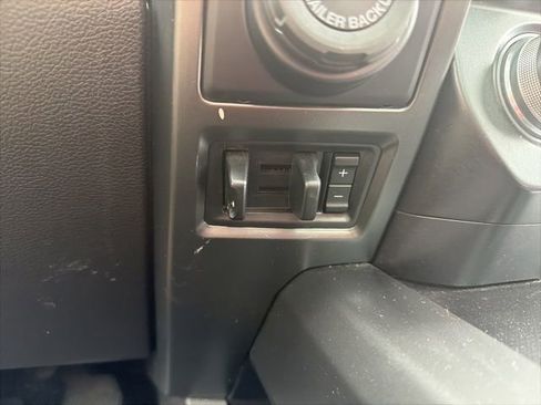 Used 2017 Ford F150 Lariat AWD/4WD image 36