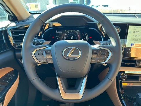 Used 2026 Lexus NX 350 AWD w/ Accessory Package (Z1) image 15