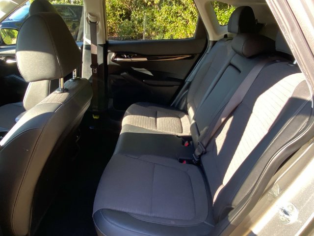 Used 2023 Kia Seltos S w/ Navigation Package FWD image 9