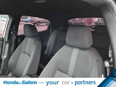 Used 2019 Honda Civic Sport image 11