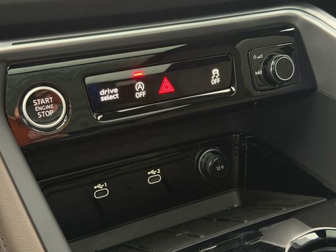 New 2025 Audi Q5 Premium Plus AWD/4WD image 30