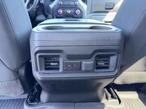 Used 2022 Chevrolet Silverado 1500 RST AWD/4WD image 8