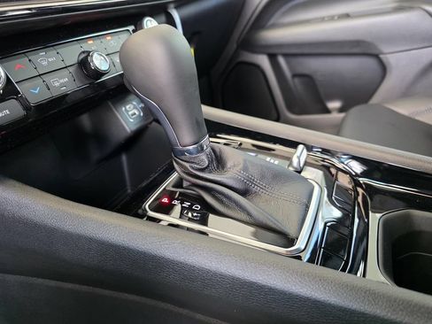 New 2026 Jeep Compass Latitude AWD/4WD image 23