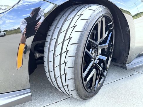 Used 2025 Ford Mustang GT Premium RWD image 22