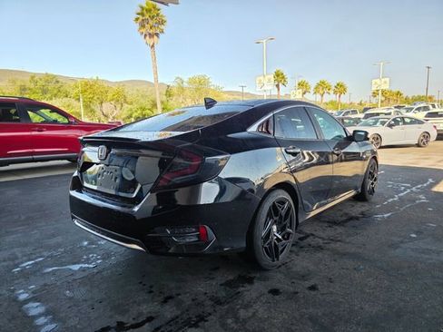 Used 2020 Honda Civic EX image 8