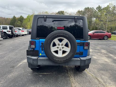 Used 2016 Jeep Wrangler Unlimited Sport w/ Quick Order Package 24S AWD/4WD image 27