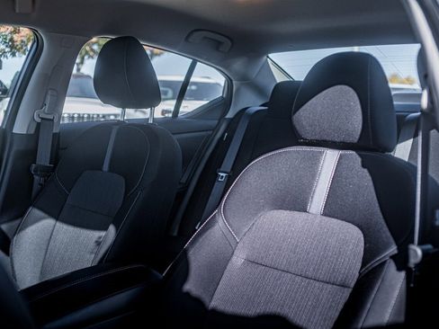 Used 2024 Nissan Sentra SV image 13