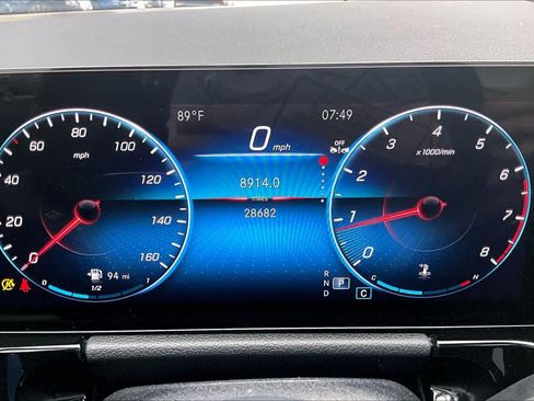 Certified 2023 Mercedes-Benz GLA 250 4MATIC image 27