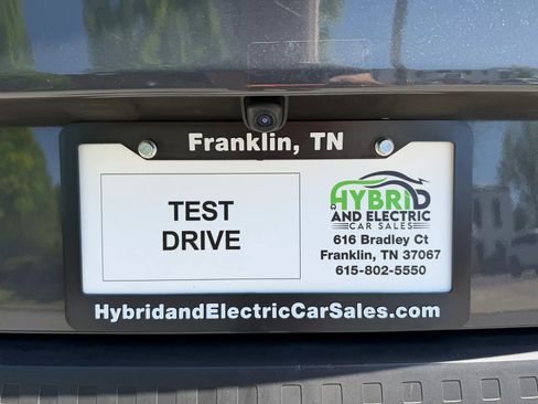 Used 2024 Hyundai Kona SEL FWD image 3