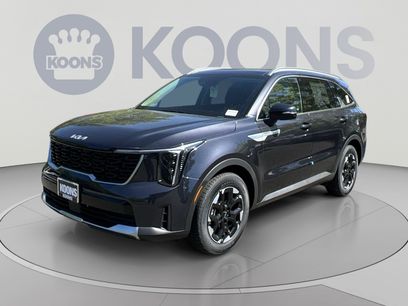 New 2026 Kia Sorento S w/ S Panoramic Sunroof Package