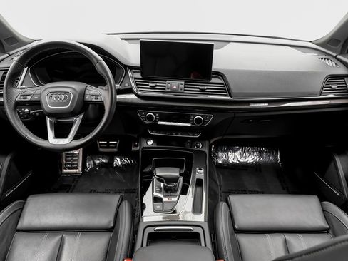 Used 2022 Audi SQ5 Prestige image 11