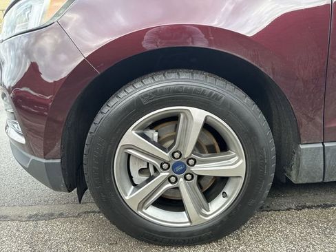 Used 2022 Ford Edge SEL image 20