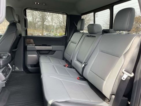 Used 2022 Ford F150 Lariat image 17