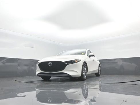 Used 2021 MAZDA MAZDA3 s image 33