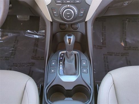 Used 2017 Hyundai Santa Fe Sport image 18