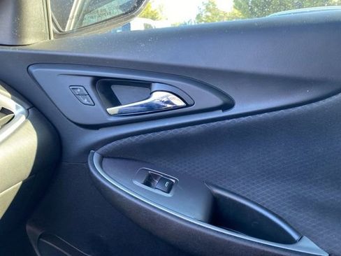 Used 2022 Chevrolet Malibu LS image 20