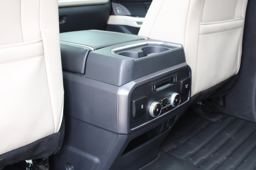 Used 2024 Ford Expedition Max Platinum AWD/4WD image 24