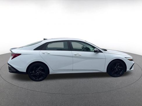 Used 2026 Hyundai Elantra Sport FWD image 16