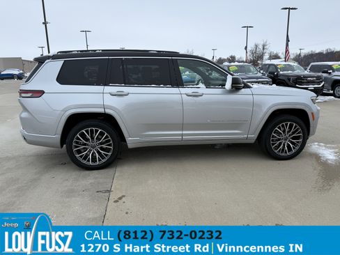 Used 2024 Jeep Grand Cherokee L Summit image 8