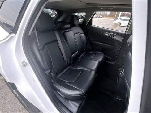Used 2023 Kia Sportage SX image 25