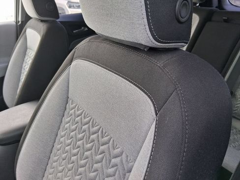 Used 2024 Chevrolet Equinox LS w/ LS Convenience Package FWD image 19