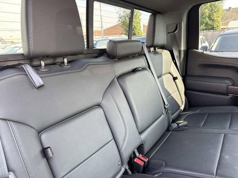 Used 2021 GMC Sierra 1500 SLT image 12