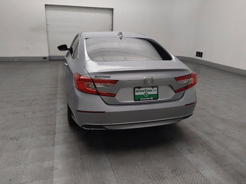 Used 2019 Honda Accord LX image 6