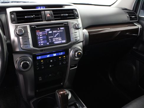 Used 2017 Toyota 4Runner Limited AWD/4WD image 16
