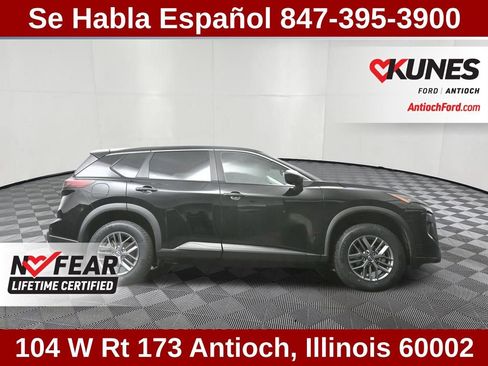Used 2024 Nissan Rogue S image 25