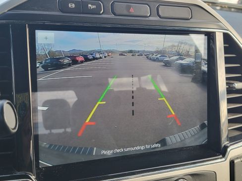 Used 2022 Ford F350 Lariat image 25