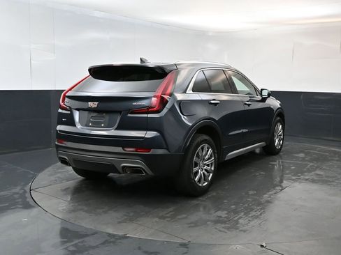 Used 2019 Cadillac XT4 Premium Luxury w/ Cold Weather Package AWD/4WD image 5