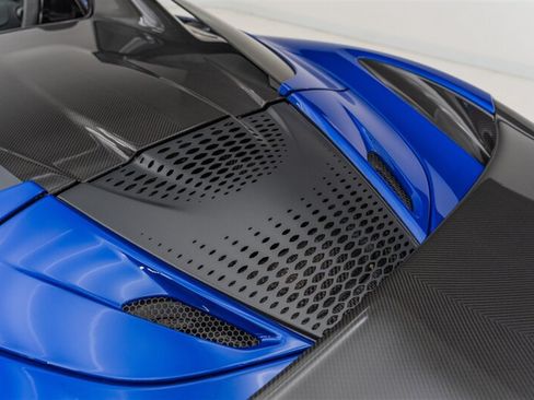Used 2024 McLaren 750S Spider RWD image 70