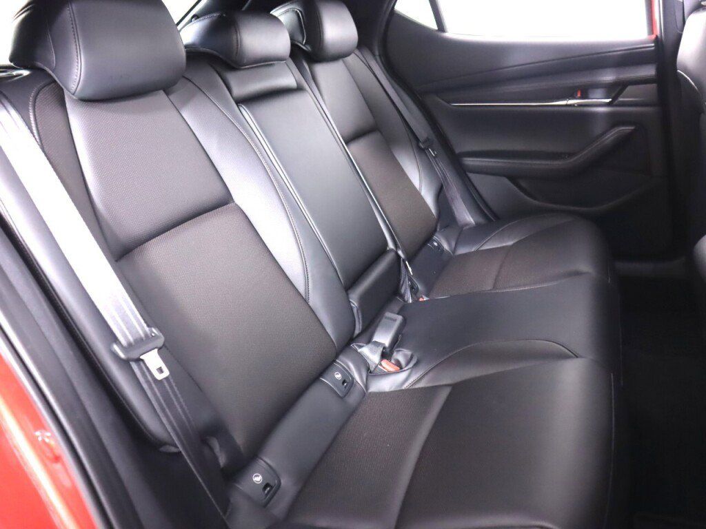 Used 2021 MAZDA MAZDA3 Hatchback w/Premium Plus Pkg AWD/4WD image 41