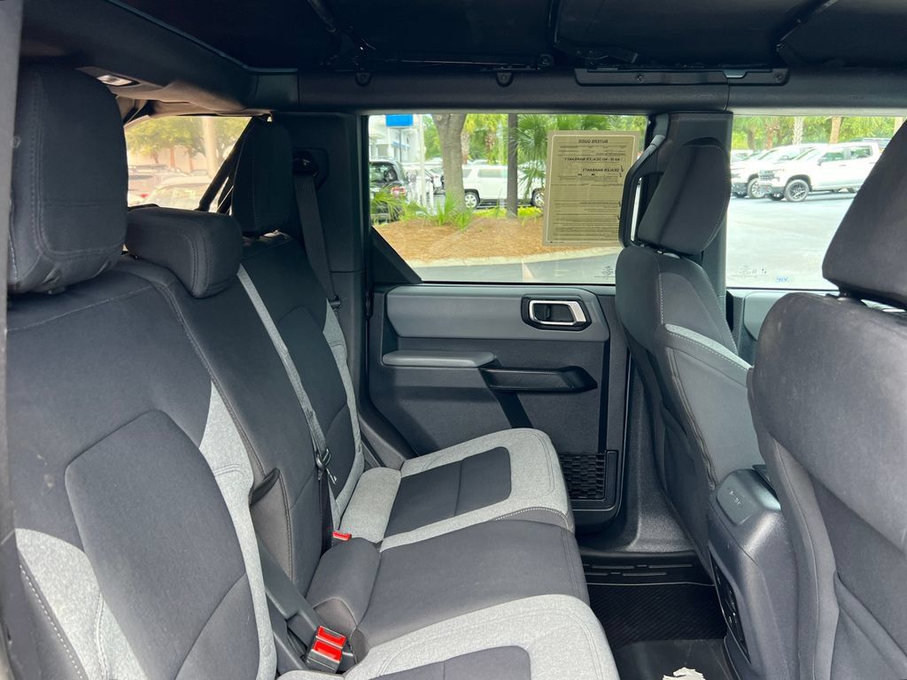 Used 2022 Ford Bronco Big Bend AWD/4WD image 18