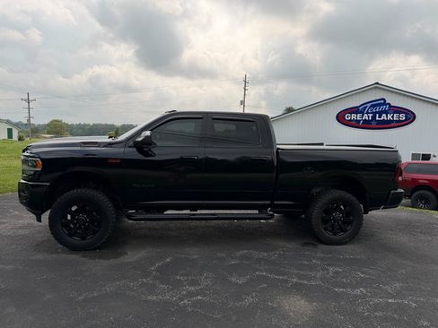 Used 2022 RAM 2500 Big Horn w/ Level C Equiment Group AWD/4WD image 8