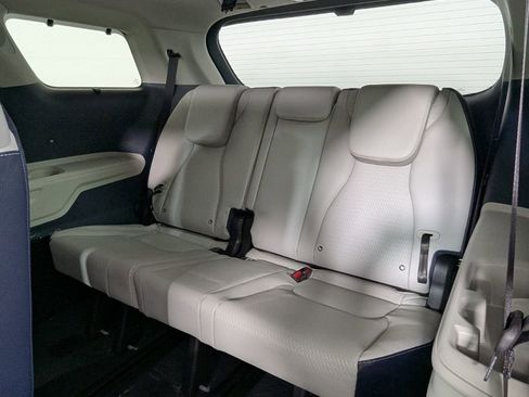 New 2026 Kia Carnival SX Prestige FWD image 22