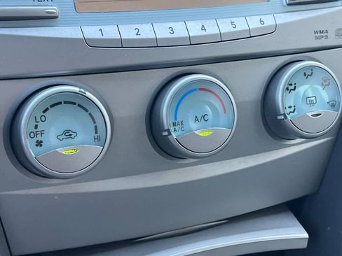 Used 2007 Toyota Camry LE image 19