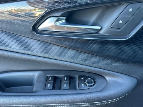 Used 2026 Chevrolet Blazer EV LT image 12