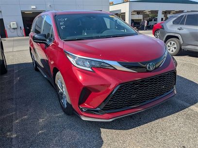 Used 2023 Toyota Sienna XSE