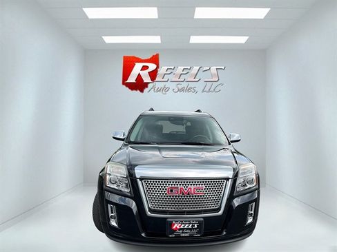 Used 2015 GMC Terrain Denali w/ LPO, Protection Package AWD/4WD image 3