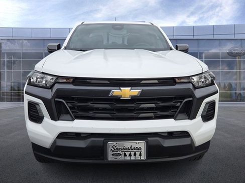 Used 2026 Chevrolet Colorado LT w/ Advanced Trailering Package image 3
